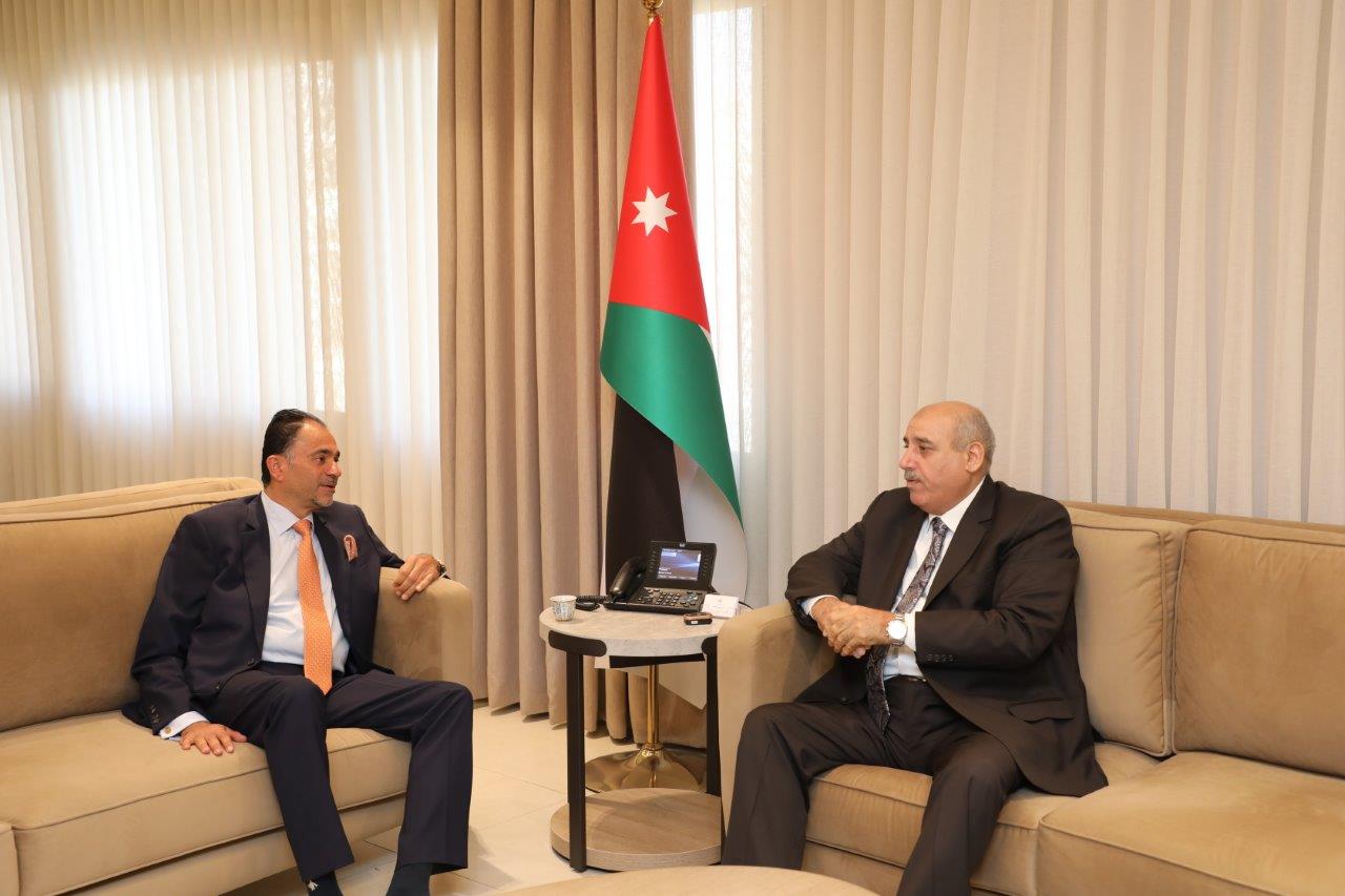 رئيس مجلس النواب الأردني يستقبل رئيس مجلس أمناء ورئيس جامعة عمّان العربية