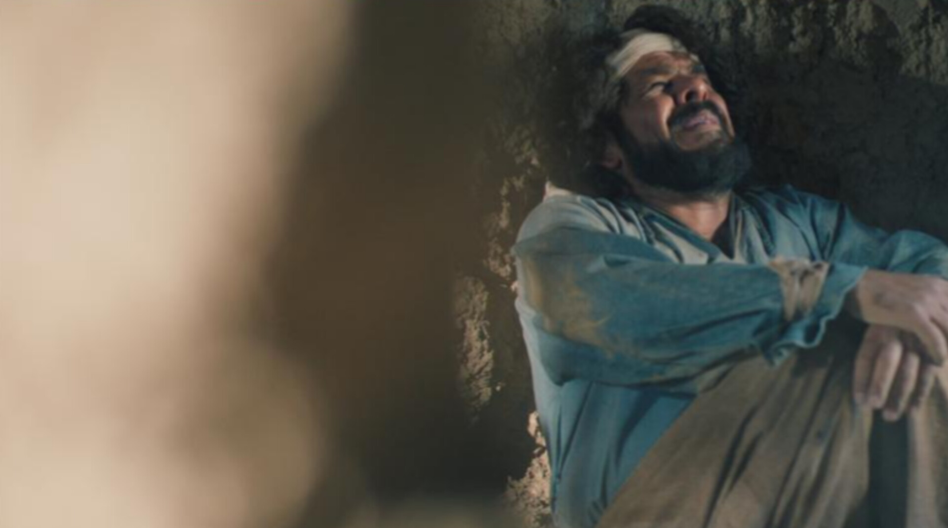 الشنفرى أبو الصعاليك يتجسد من جديد ومنذر رياحنه يقود ملحمة تاريخية غير مسبوقة