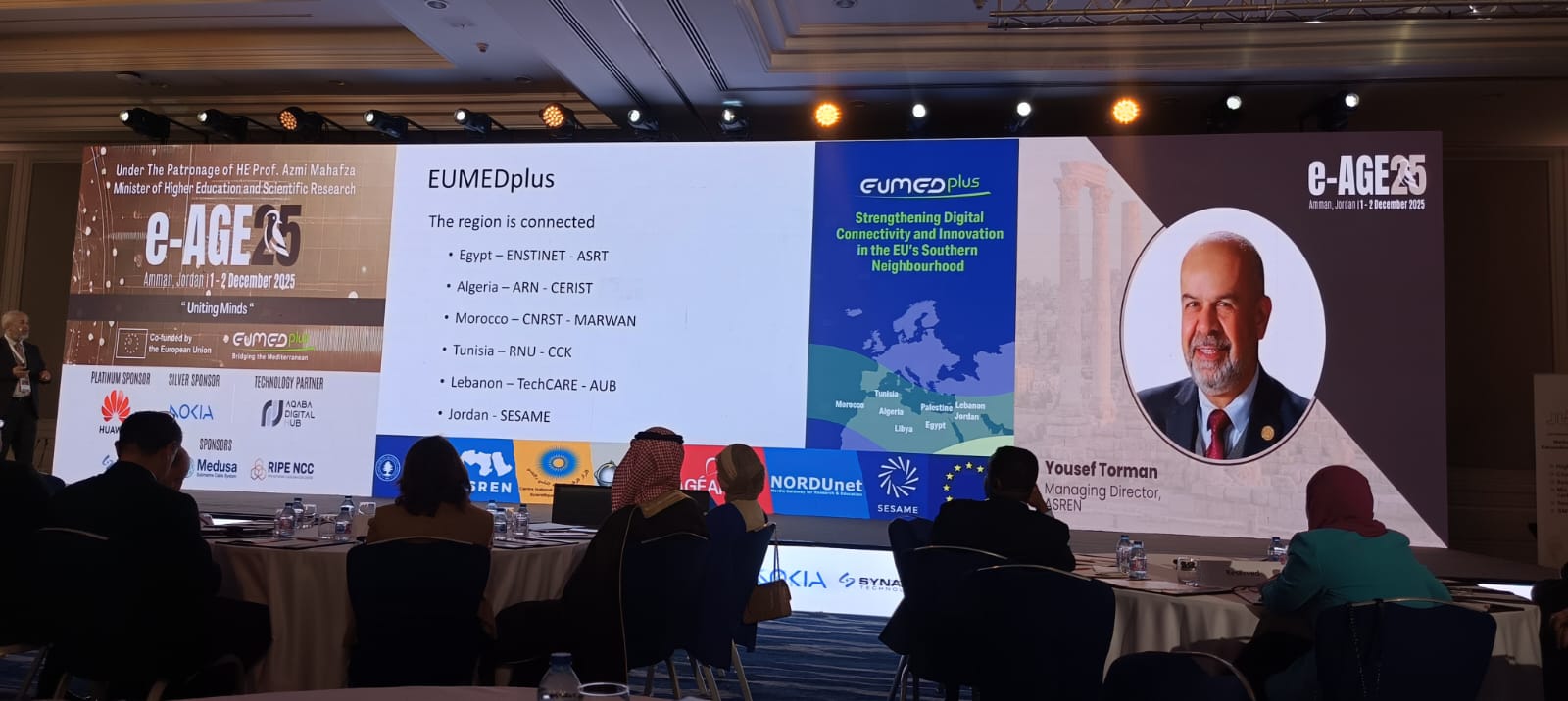 جامعة عمان العربية تشارك في المؤتمر الدولي الخامس عشر للمنظمة العربية لشبكات البحث والتعليم (e-AGE25)