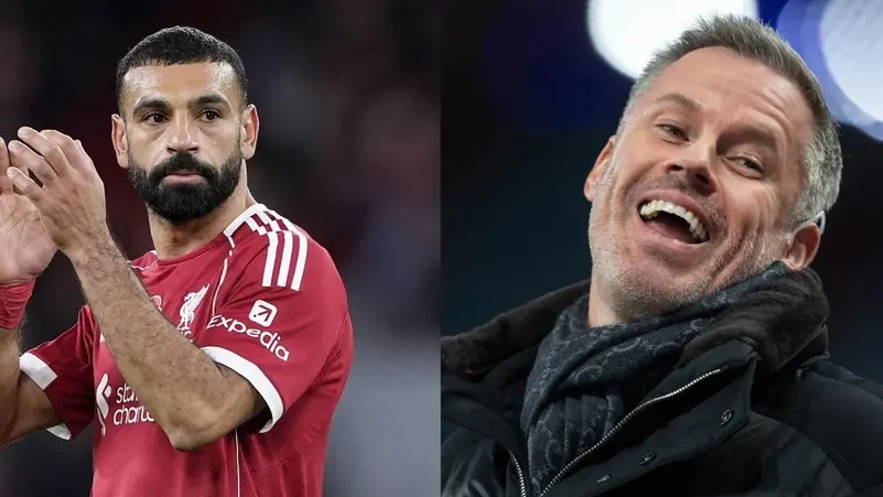 أنا معجب بك.. كاراغر يعتذر لصلاح على الهواء مباشرة