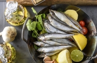 أطعمة فعّالة لخفض ضغط الدم وتحسين صحة الأوعية الدموية