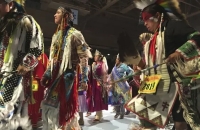 رقصة أشباح على رقعة ثلج ملطخة بالدماء!