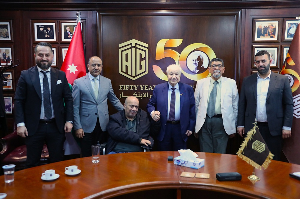 جامعة طلال أبوغزاله والمركز الأكاديمي يوقعان مذكرة لإنشاء أول جامعة رقمية عراقية 