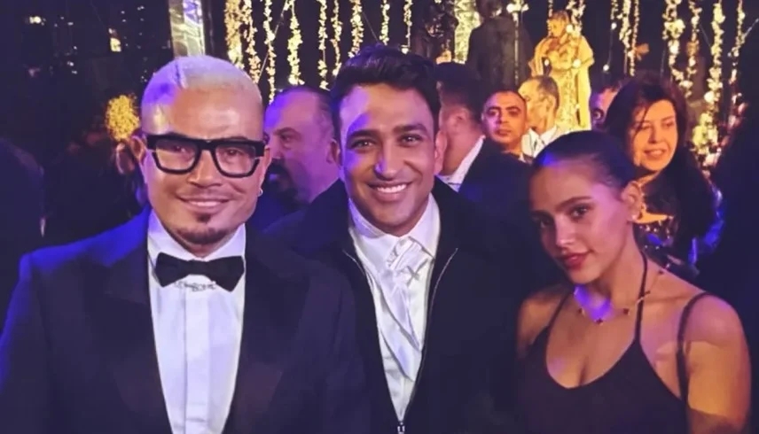 فيديو.. عمرو دياب وابنته يشعلان الأجواء خلال زفاف مدير أعمال الهضبة