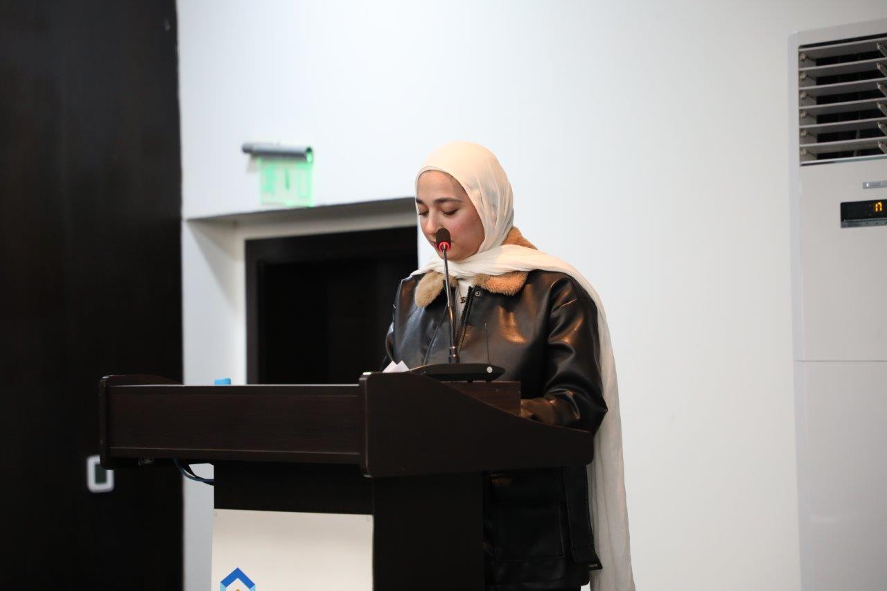 كلية الصيدلة في جامعة عمان العربية تكرّم طلبتها المتفوقين والمتميزين في الأنشطة اللامنهجية