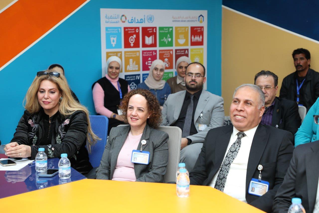 جامعة عمان العربية تكرم المشاركين في فعاليات اسبوع الريادة العالمي 2025