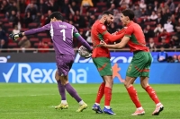 ماذا جرى بين ثنائي المغرب أكرد ومزراوي بمباراة جزر القمر؟