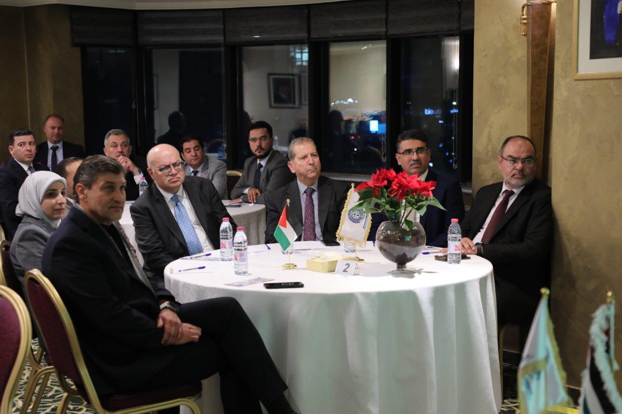 شراكة استراتيجية بين جامعة عمان العربية والمنظمة العالمية للتحكيم الدولي والرقمي لإنشاء مركز التحكيم الدولي والرقمي - صور