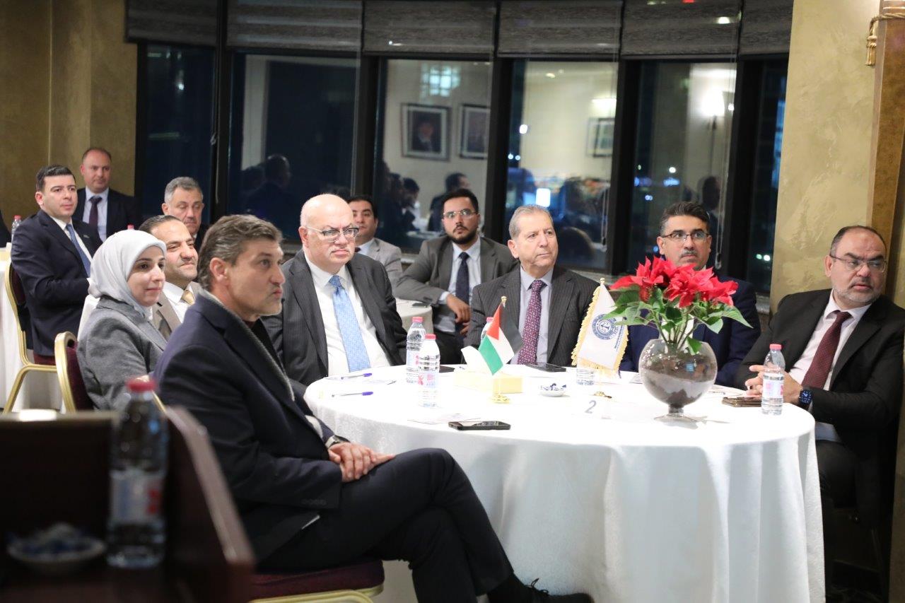 شراكة استراتيجية بين جامعة عمان العربية والمنظمة العالمية للتحكيم الدولي والرقمي لإنشاء مركز التحكيم الدولي والرقمي - صور