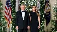 البيت الأبيض ينشر صورة رسمية لترامب وميلانيا بمناسبة عيد الميلاد