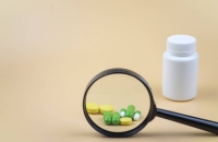 تحليل واسع يكشف دور فيتامينات محددة في الوقاية من السرطان أو زيادته