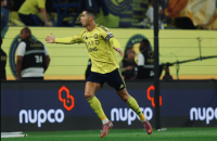 رونالدو يهز شباك الأخدود بهدف استثنائي (فيديو)