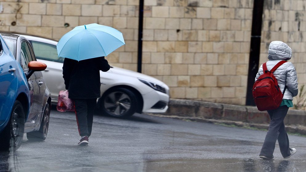 تأخير دوام طلبة المدارس والإداريين في عدة محافظات الاثنين #عاجل