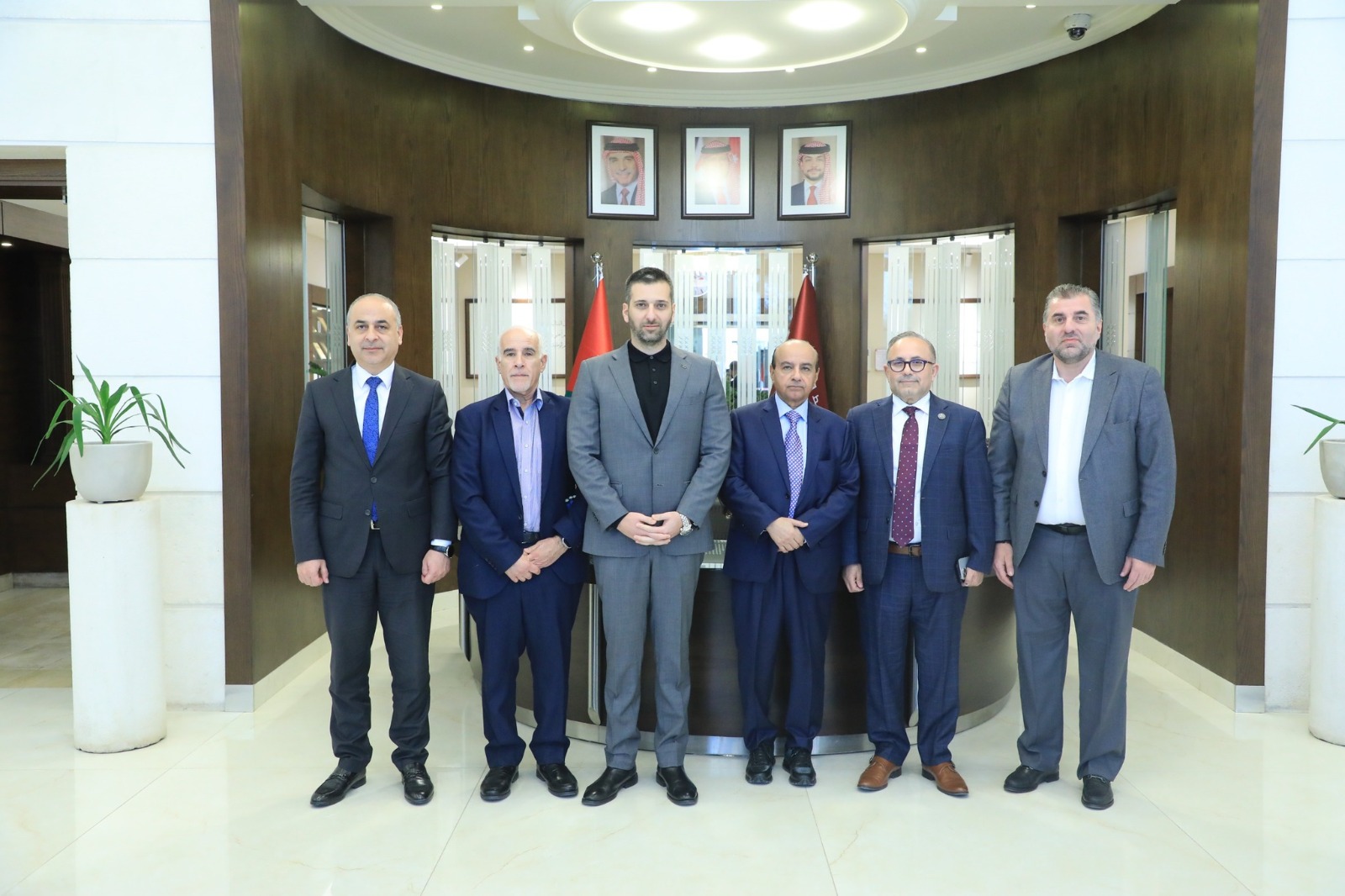 محاضرة قيّمة في الشرق الأوسط حول الريادة لرئيس مجموعة زين الأسبق الدكتور سعد البراك