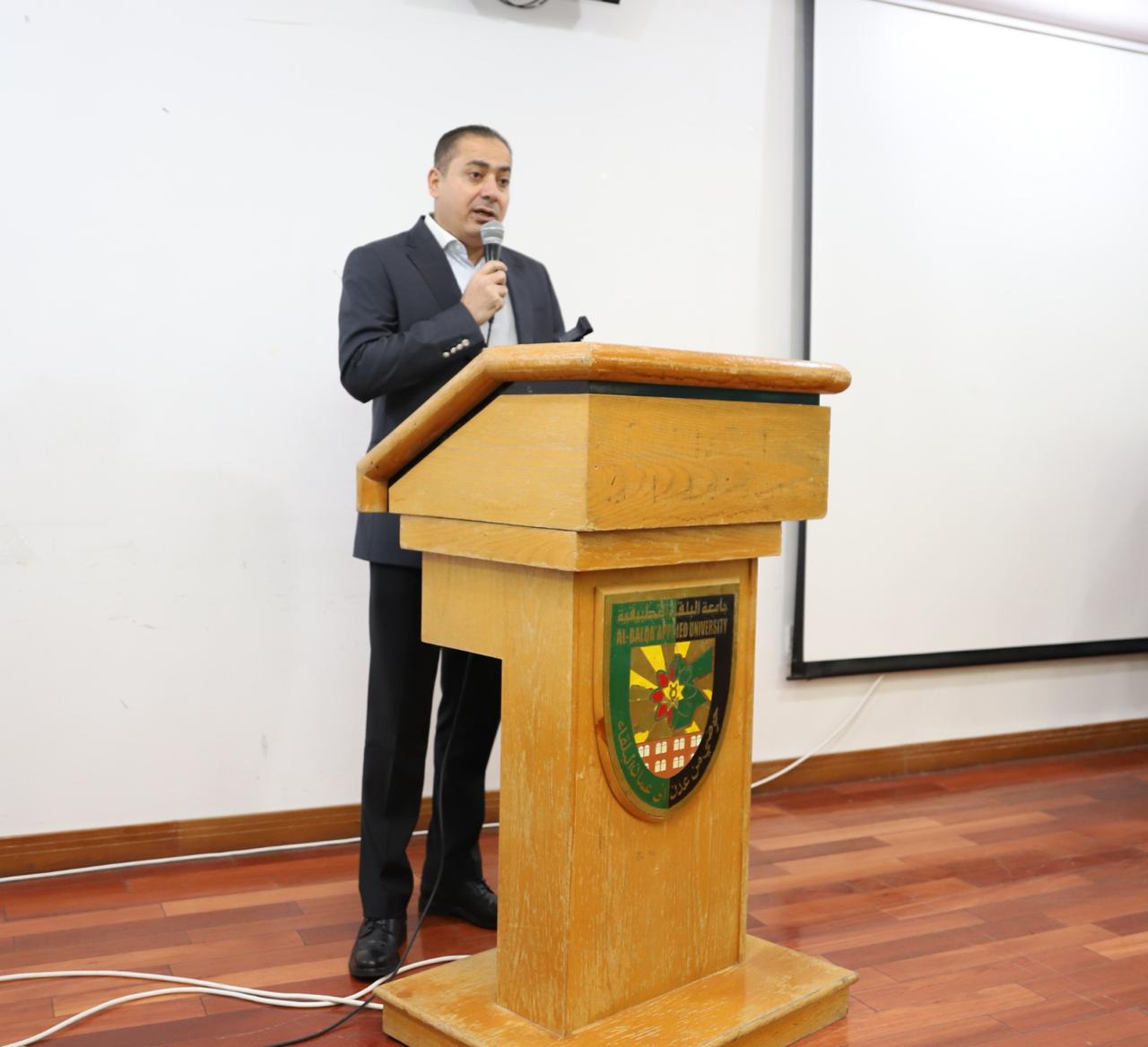 جامعة البلقاء التطبيقية ومديرية الأمن العام تنظمان ندوة وطنية توعوية حول مخاطر المخدرات وحماية الشباب - صور