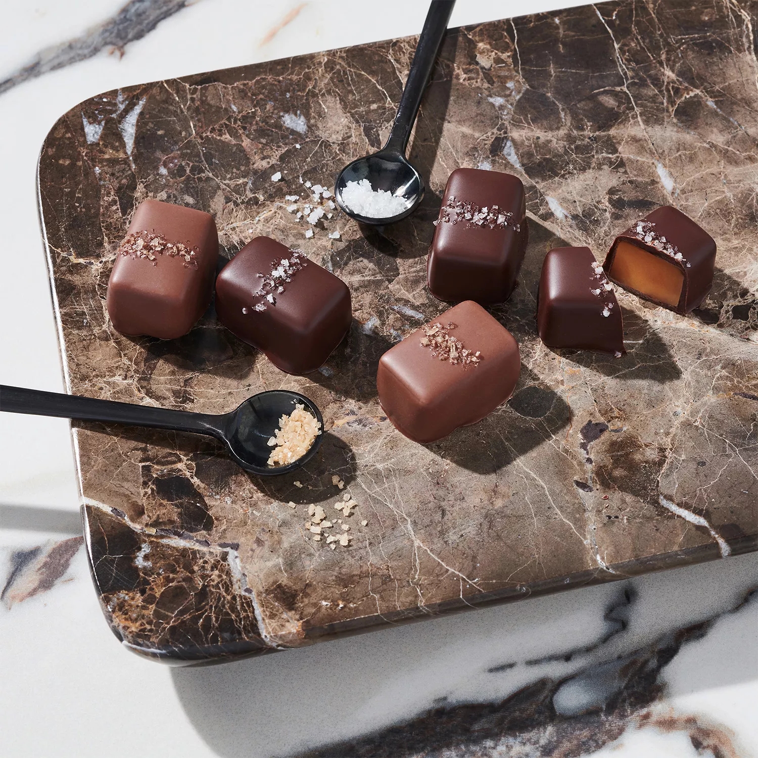 الغذاء والدواء: منتج الشوكولاته المسحوب في الولايات المتحدة غير مستورد ولا متداول في الاردن #عاجل