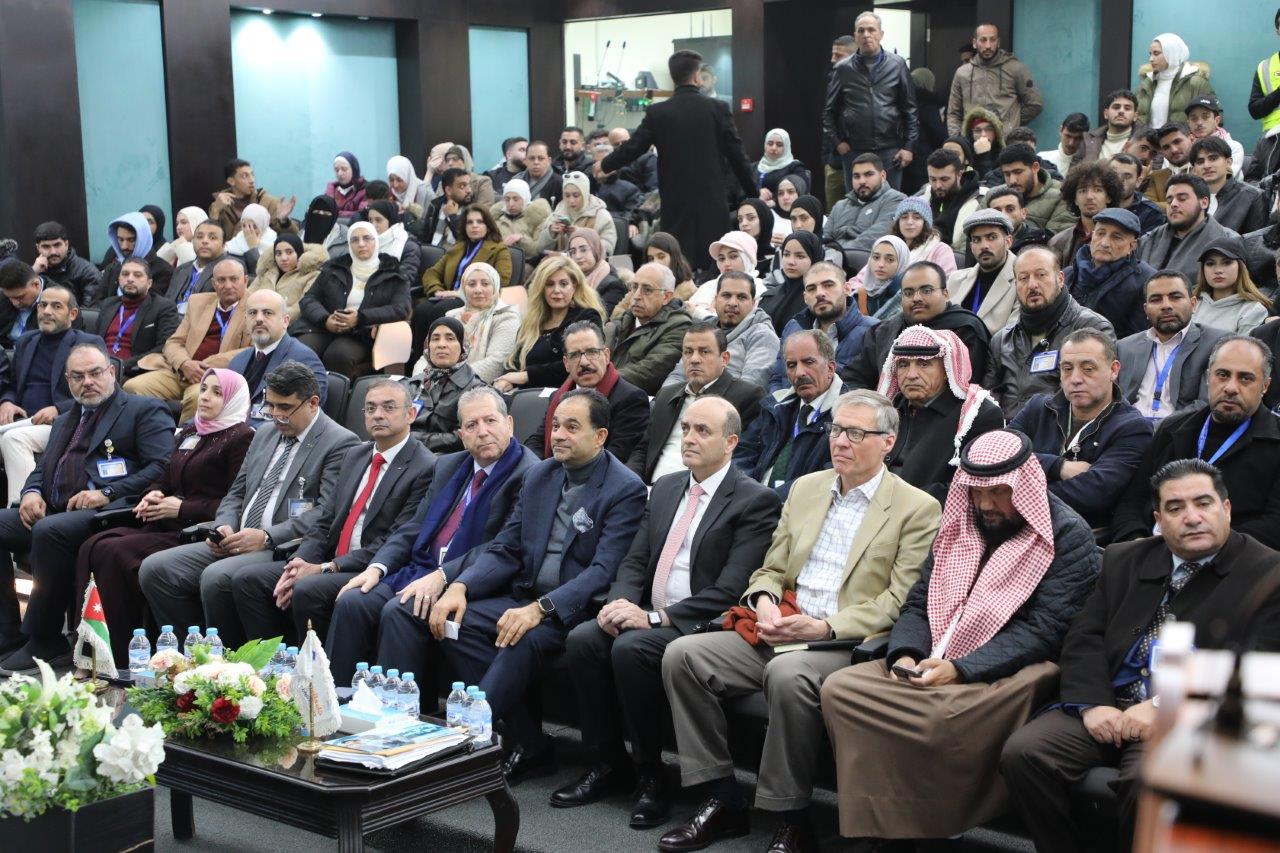 البروفيسور عمر حتاملة في جامعة عمّان العربية: الذكاء الاصطناعي بوابة المستقبل