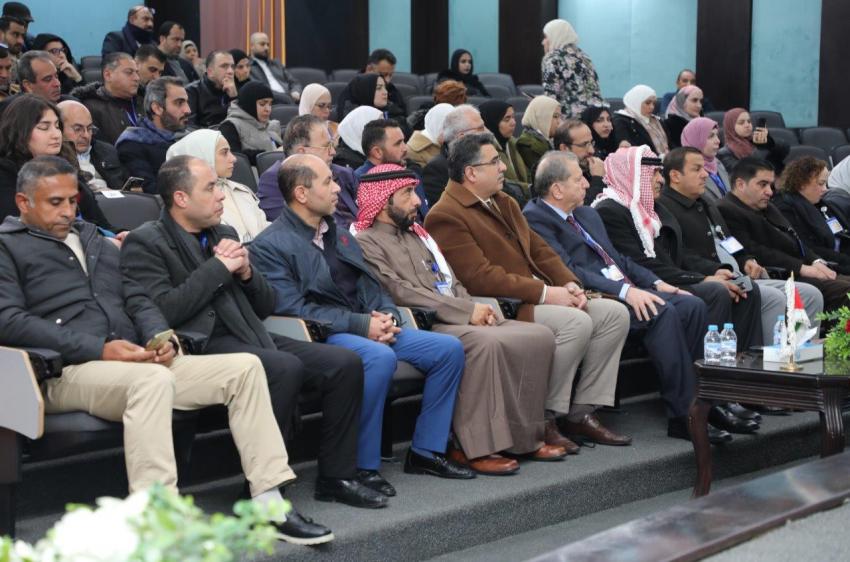 جامعة عمان العربية تعلن نتائج مسابقة تطوير العمل وتحسين الأداء