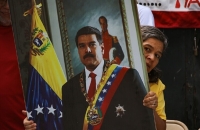 نيويورك تايمز: عملية اختطاف مادورو بدأت بهجوم إلكتروني