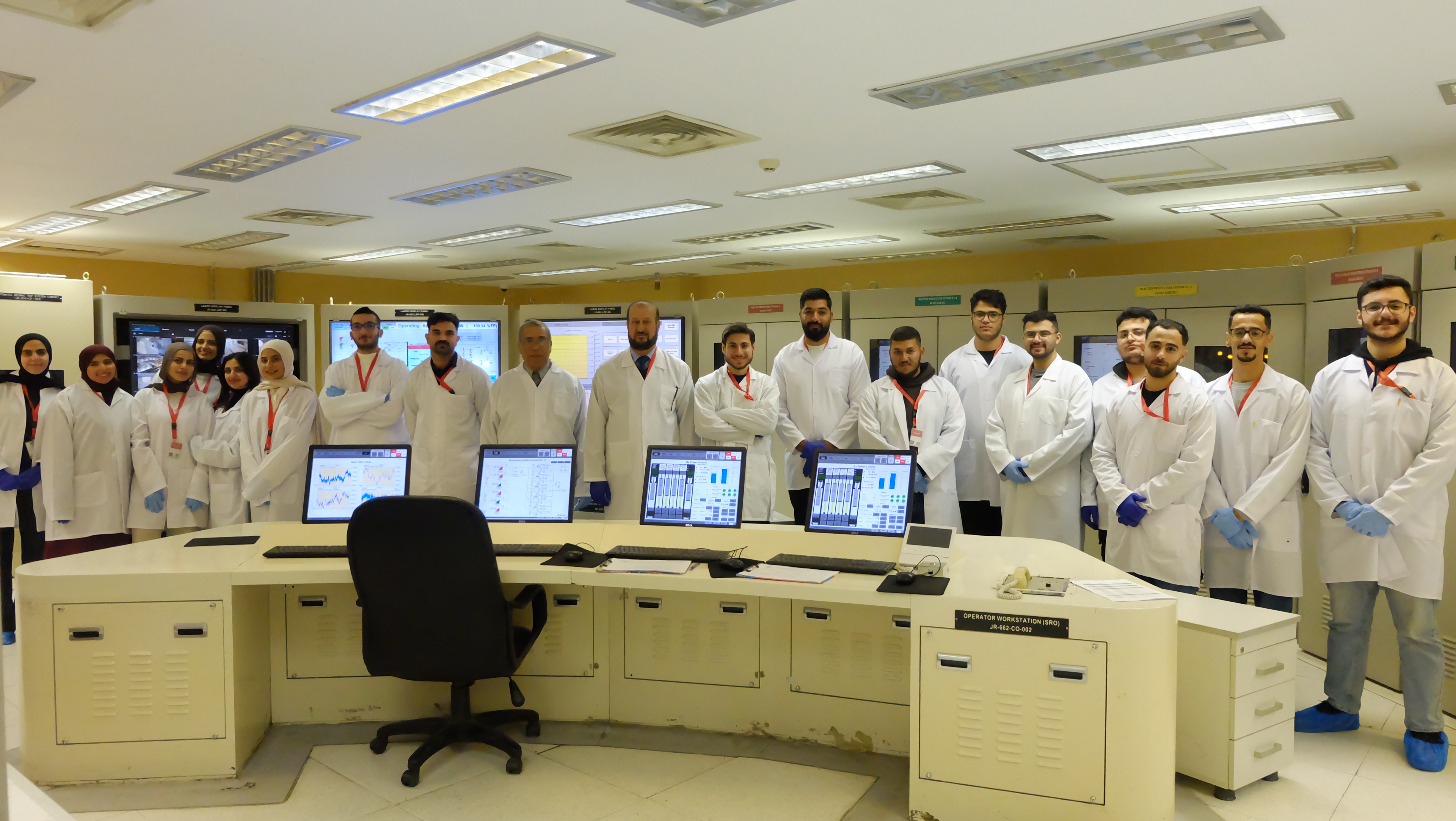 طلبة قسم هندسة الطاقة المتجددة في عمان العربية يزورون المفاعل النووي الأردني للبحوث والتدريب