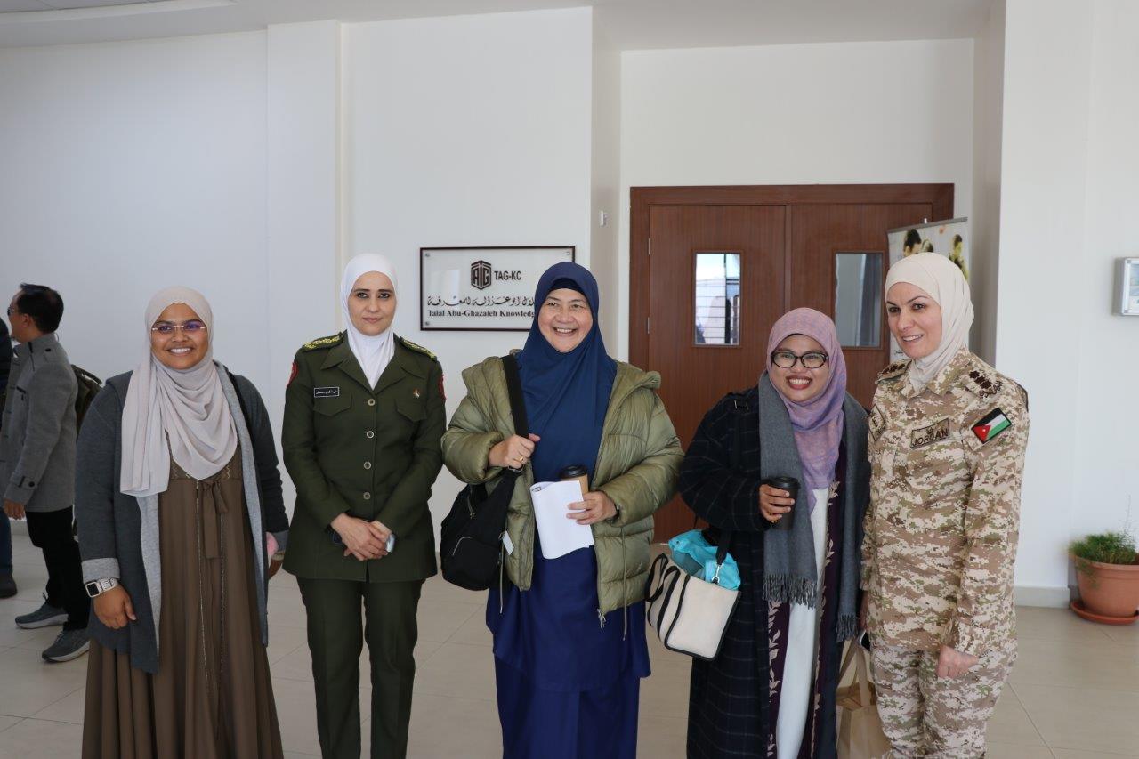 تعاون بحثي دولي بين جامعة عمان العربية وجامعة (UKM) الماليزية