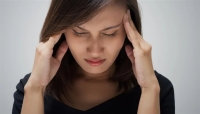 علماء يحددون سبباً محتملاً لزيادة حالات الصداع النصفي
