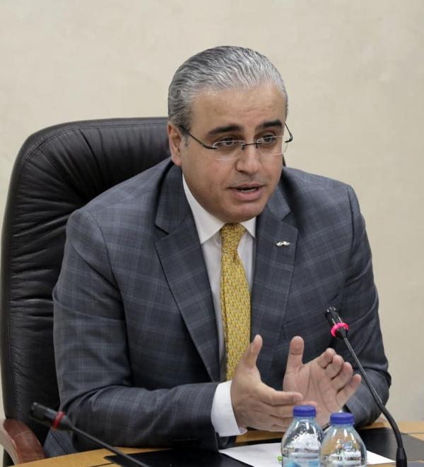 البدور يلغي انهاء خدمات 15 موظفا في الصحة (أسماء)