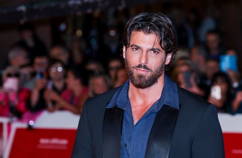 السلطات التركية تلقي القبض على ممثلين مشهورين بتهمة التورط في قضايا مخدرات