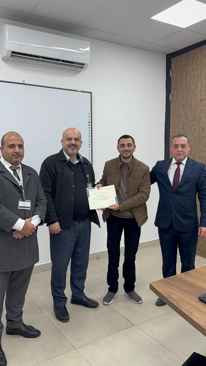 كلية تكنولوجيا المعلومات في عمان العربيةتنظّم النسخة الرابعة من مسابقة الرسالة في خمس دقائق لطلبة الدراسات العليا