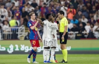 رسالة غير متوقعة من فينيسيوس لحكم السوبر الإسباني بسبب لامين جمال