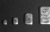 سعر الفضة يتجاوز 91 دولارا للأونصة للمرة الأولى في التاريخ