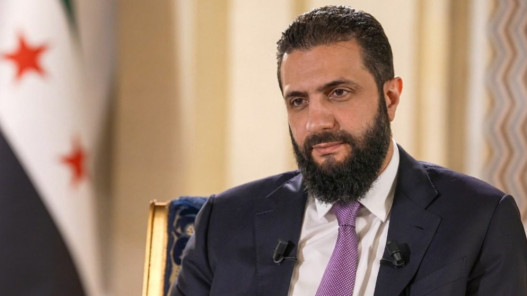 الشرع يصدر مرسوما يضمن حقوق الأكراد ويحمي خصوصياتهم بالقانون #عاجل