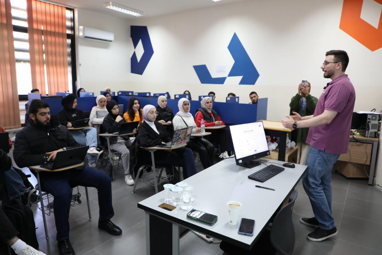 كلية الأعمال في عمان العربية تعزّز جاهزية طلبتها لسوق العمل عبر ورشة تطبيقية على أنظمة Odoo