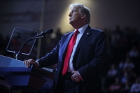 نرجسية السلطة: كيف تؤثر شخصية دونالد ترامب في مسار العالم؟ #عاجل