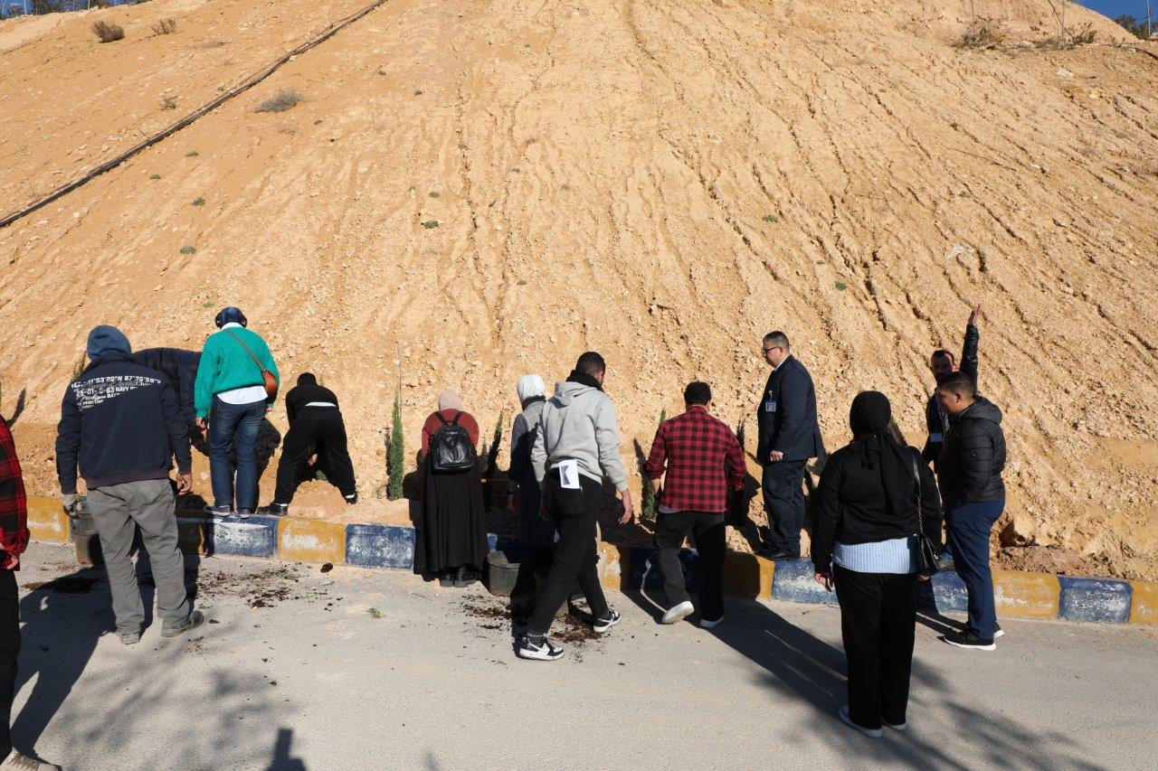 جامعة عمان العربية تنظم فعالية يوم الشجرة بالتعاون مع وزارة الزراعة وأمانة عمان الكبرى