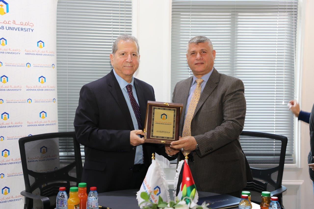 جامعة عمان العربية توقّع مذكرة تعاون مع بلدية بيرين لتعزيز التنمية المجتمعية