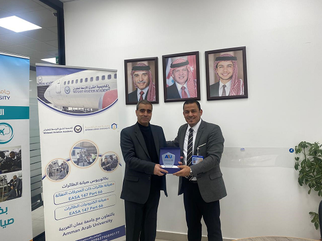 علوم الطيران في عمان العربية تستضيف أحد خريجيها في محاضرة حول تأهيل طلبة كلية علوم الطيران لسوق العمل – قصة نجاح