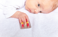 دراسة جدلية تؤكد سلامة باراسيتامول وأيبوبروفين للأطفال الرضع