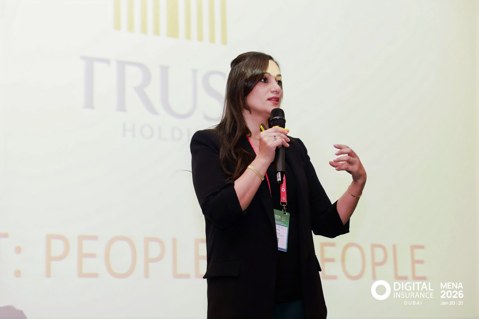 الأردنية زين الشياب تحصد جائزة قائد التحول الرقمي للعام في جوائز التأمين الرقمي 2026