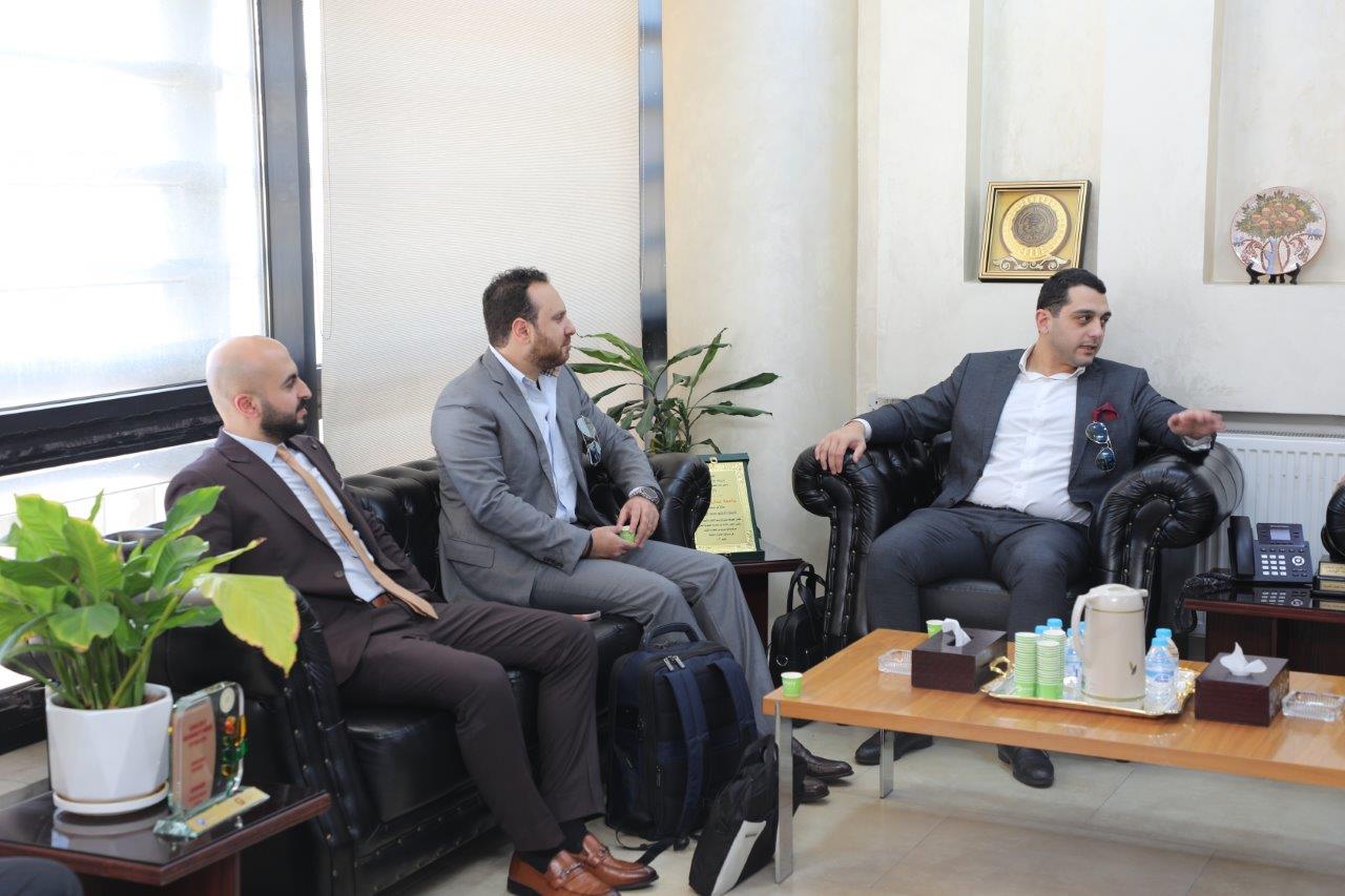 جامعة عمان العربية و حق - HAQQ  نحو تعاون استراتيجي في التقنيات القانونية والذكاء الاصطناعي