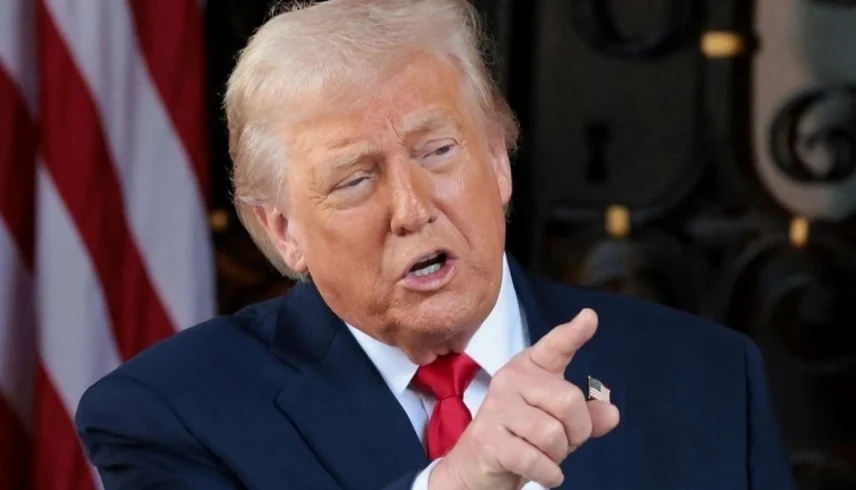 الأسوأ في التاريخ.. ترامب يفتح النار على غرامي 2026 ويتوعد تريفور نواه