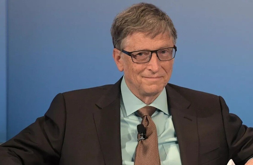 دميترييف يدعو للتحقيق في أنشطة بيل غيتس في مجال اللقاحات