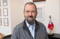 إيهود باراك في ملفات المجرم الجنسي جيفري إبستين مجددا.. ترتيبات عمل وتشهير