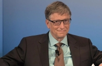 دميترييف يدعو للتحقيق في أنشطة بيل غيتس في مجال اللقاحات