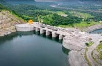 ينصب الشباك للكل.. إعلامي مصري يعلق على تصريحات آبي أحمد بالتشارك حول سد النهضة والبحر الأحمر