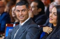 على طريقتها الخاصة.. جورجينا تدعم كريستيانو رونالدو (صور)