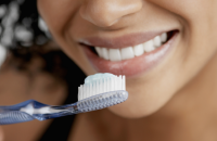 العناية بنظافة الأسنان قد تمنع أكثر من 50 حالة صحية