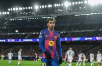 بالزي المغربي.. لامين جمال يحتفل بأول أيام رمضان