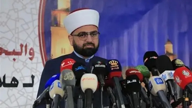 مفتي المملكة: لا تدخلات سياسية أو أمنية في تحديد بداية رمضان