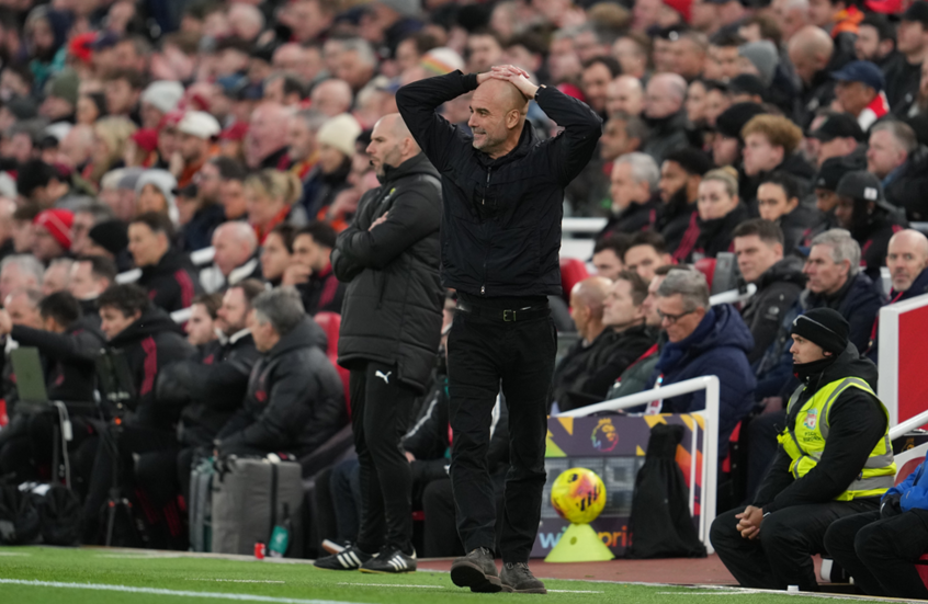 غوارديولا يمارس اللامبالاة ويضع أرسنال تحت ضغط الحسابات